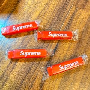 Supreme toothbrush